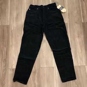 Bill Blass Women's Hunter Corduroy Pants 8